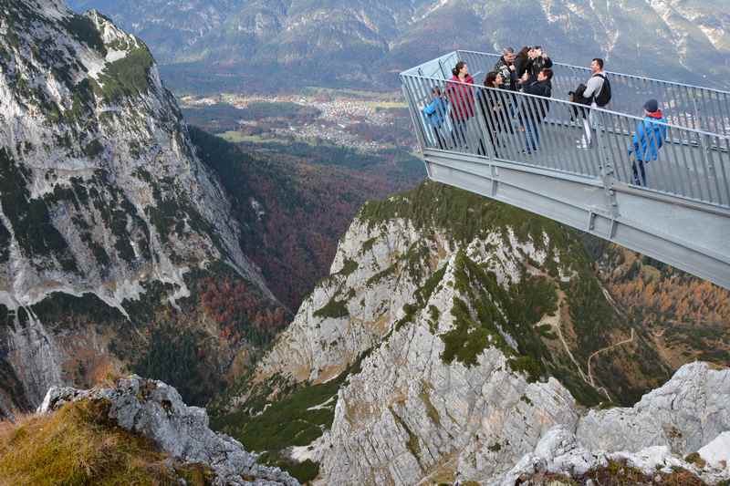 Die Alpspix Plattform mit dem Höllental - ein tolles Ausflugsziel in Garmisch Partenkirchen
