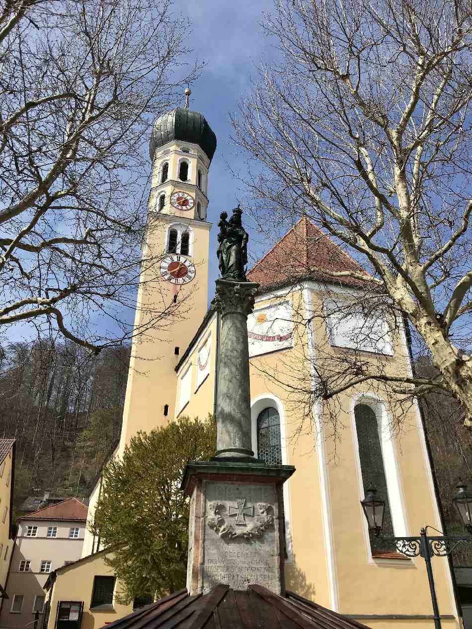 Die Wolfratshausen Sehenswürdigkeiten - von der Alstadt, dem Märchenpark bis an die Isar und den Bibisee