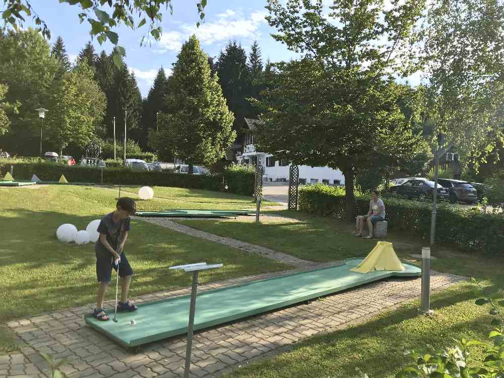 Minigolfen im Wahaha Paradise - unsere Kinder lieben das! 