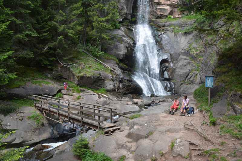 Schön war unsere Familienwanderung aus dem Eisacktal bei Klausen zum Barbianer Wasserfall 