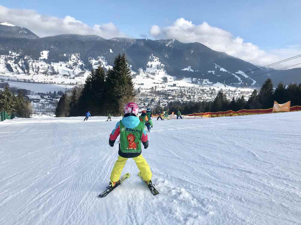 Familienskigebiet Bayern: Flache Pisten am Kolbensattel in Oberammergau