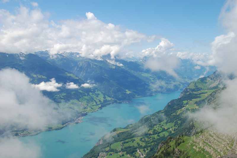 Vom Chäserrug hast du diese tolle Aussicht auf den Walensee