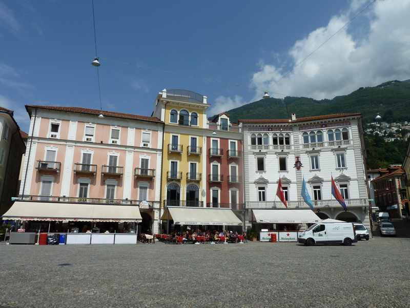 Familienferien Tessin mit Kindern: Bellinzona, Locarno und Ascona