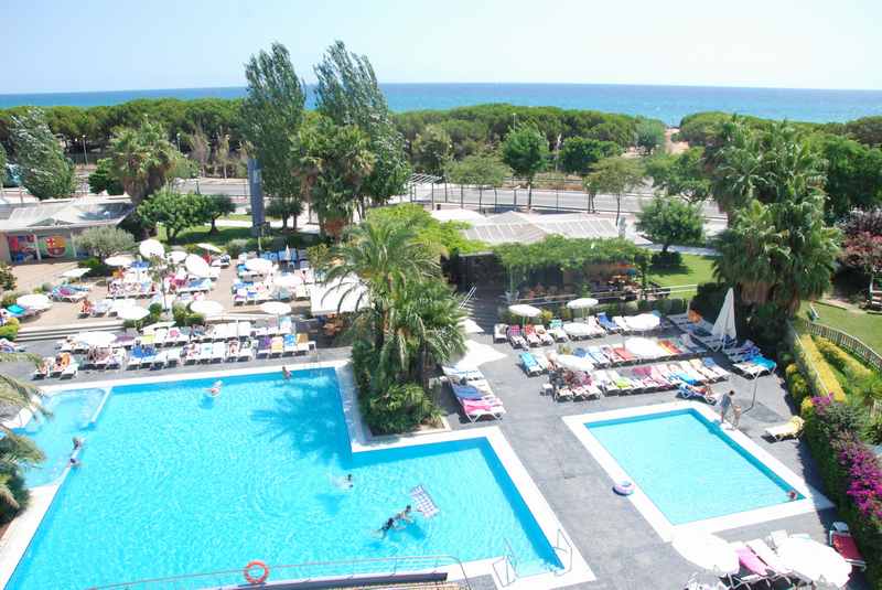 Familienhotel mit Pool: Auquahotel Onabrava, Hotel Costa Barcelona