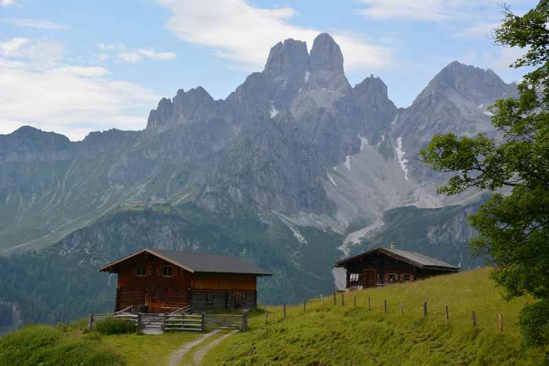 Filzmoos mit Kindern - Die Berge des Dachsteingebirge geniessen