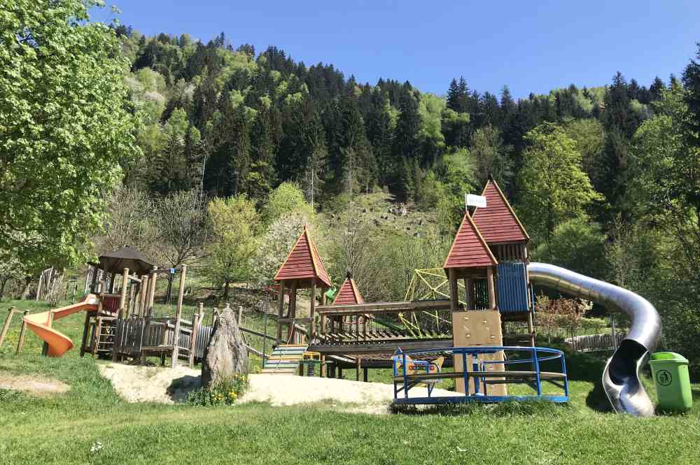 Der Spielplatz am Campingplatz Aufenfeld im Zillertal