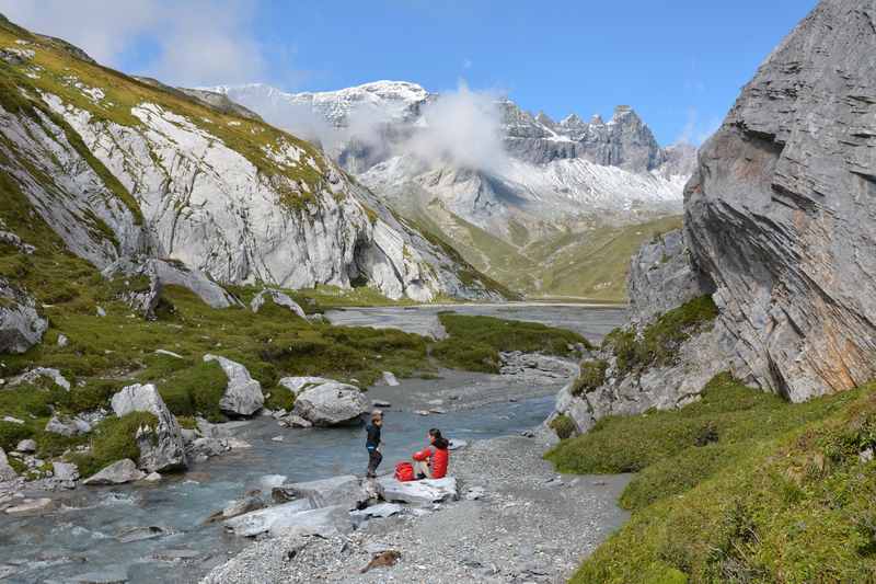 Am Flimser Wasserweg wandern - hier der Segnesboden