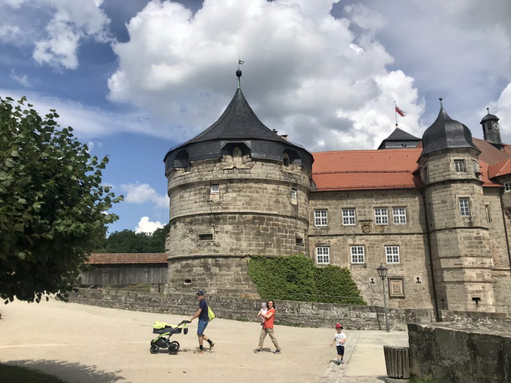 Burgen und Schlösser in Bayern sind Ausflugsziele mit Kindern