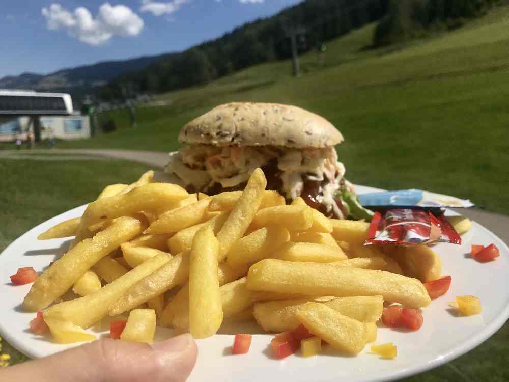 Der Burger in der Hündle Stuben hat mir sehr gut geschmeckt