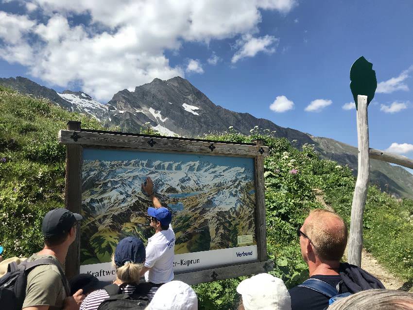 Bei der Kaprun Stausee Führung bekommen wir viel zum Kraftwerk und den Zusammenhängen erklärt