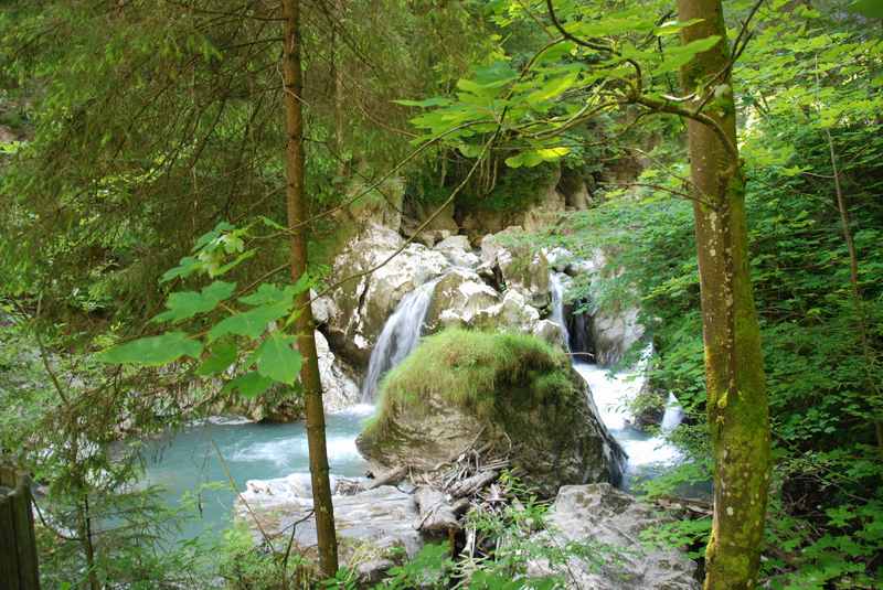 Durch die Kitzlochklamm wandern mit Kindern am Eingang des Raurisertals