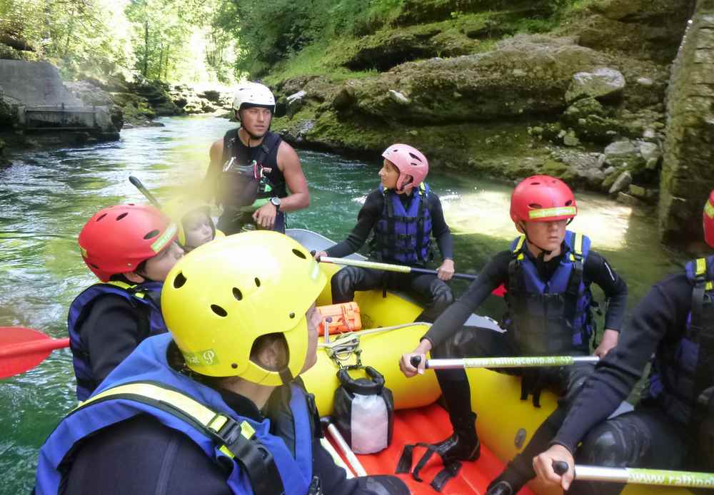 Rafting mit Kindern durch die Konglomeratschlucht - Nur auf der Salza kommt man zu dieesr Schlucht