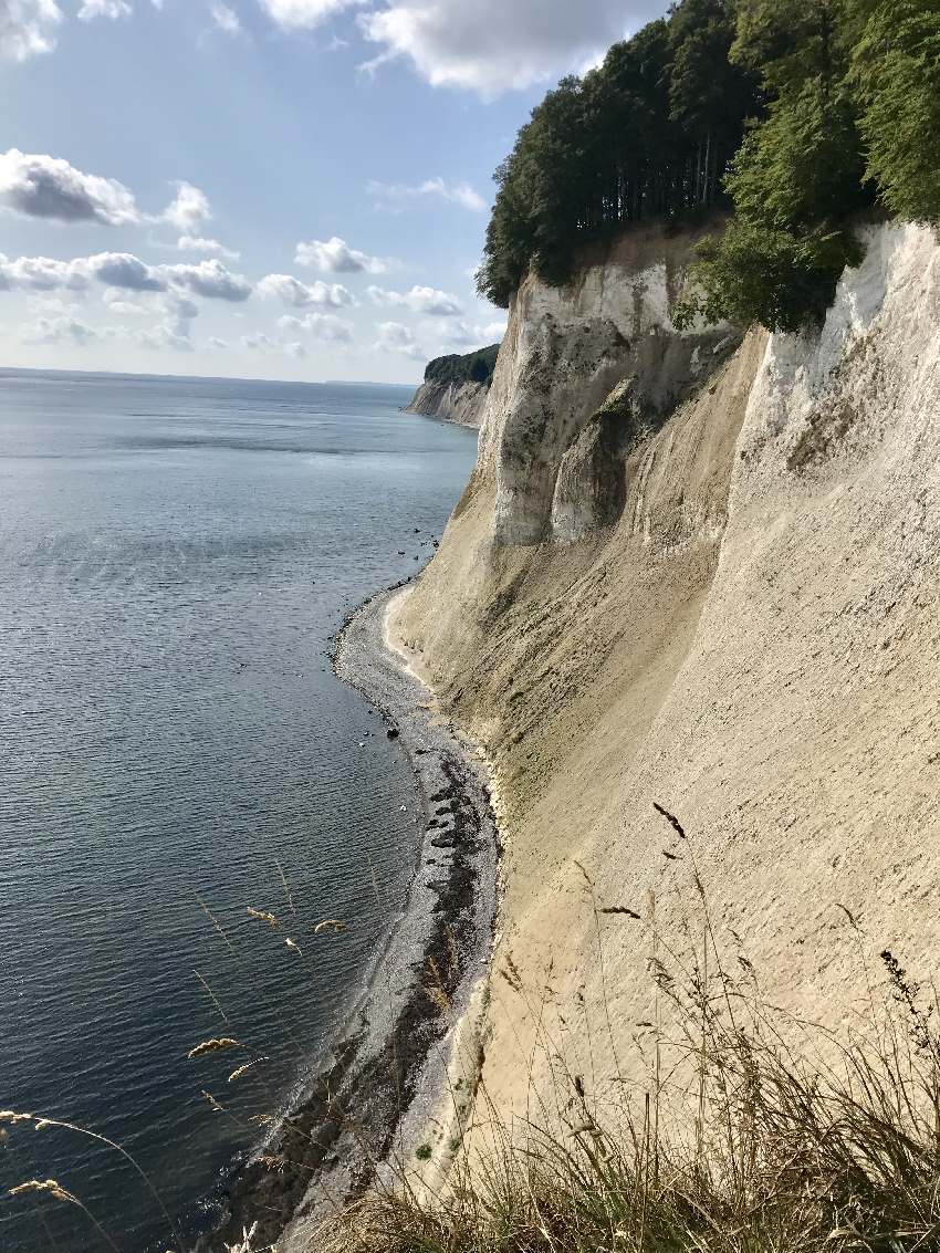 Rügen mit Kindern: Die Kreidefelsen musst du mal gesehen haben, wenn du auf der Insel bist!