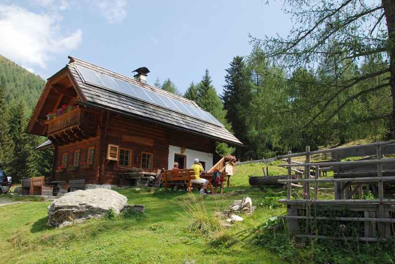 Die Lärchenhütte in Bad Kleinkirchheim ist das Ziel unserer Wanderung mit Kindern in Kärnten