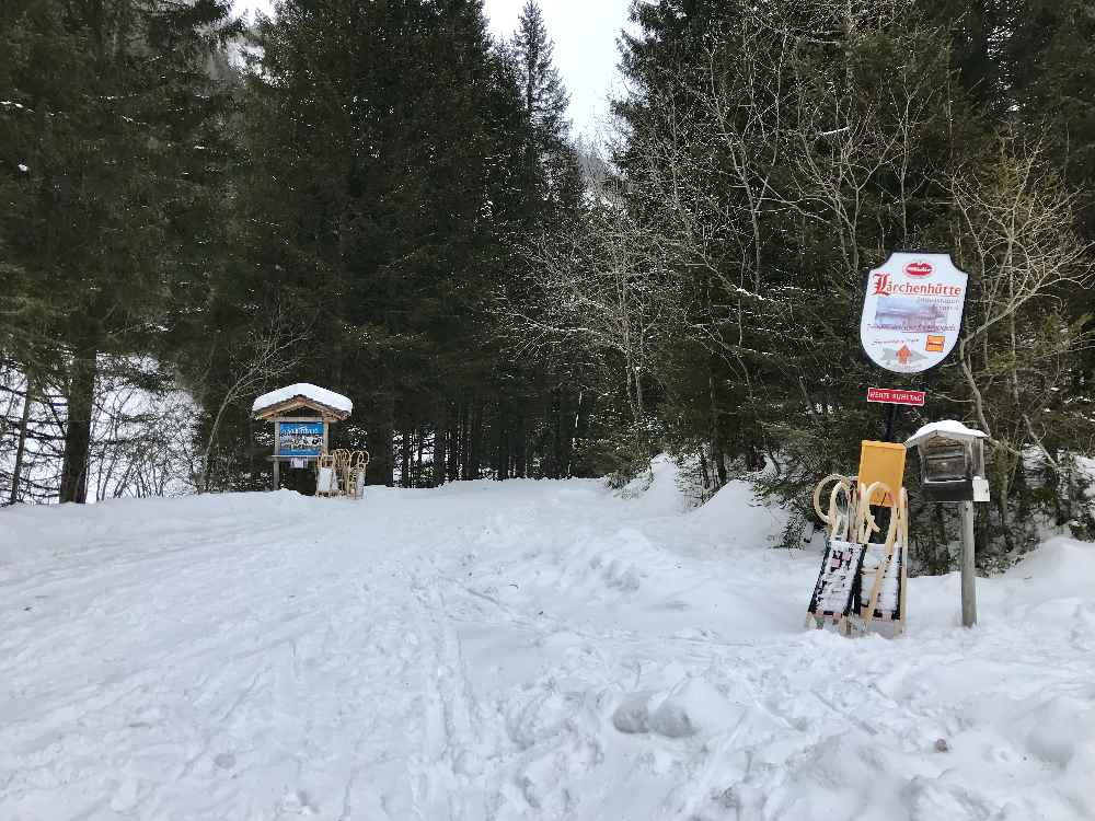 Hier beginnt die Rodelbahn Bad Kleinkirchheim hinauf in die Nockberge in Kärnten 