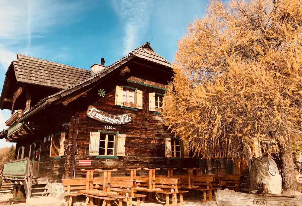 Die urige Lammersdorfer Hütte auf der Millstätter Alpe 