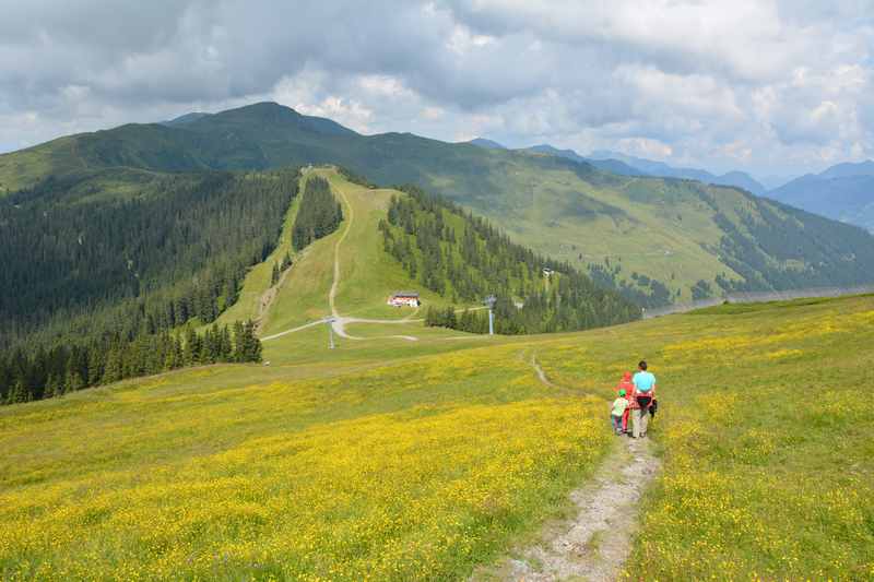  Auf der Schmittenhöhe wandern mit Kindern zum Maurerkogel 