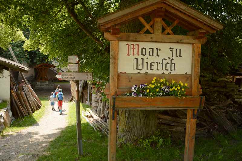 Schöner Kraftplatz in Moar zu Viersch am Keschtnweg