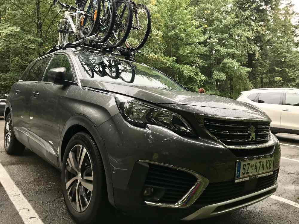 Der Parkplatz am Alatsee bei Füssen