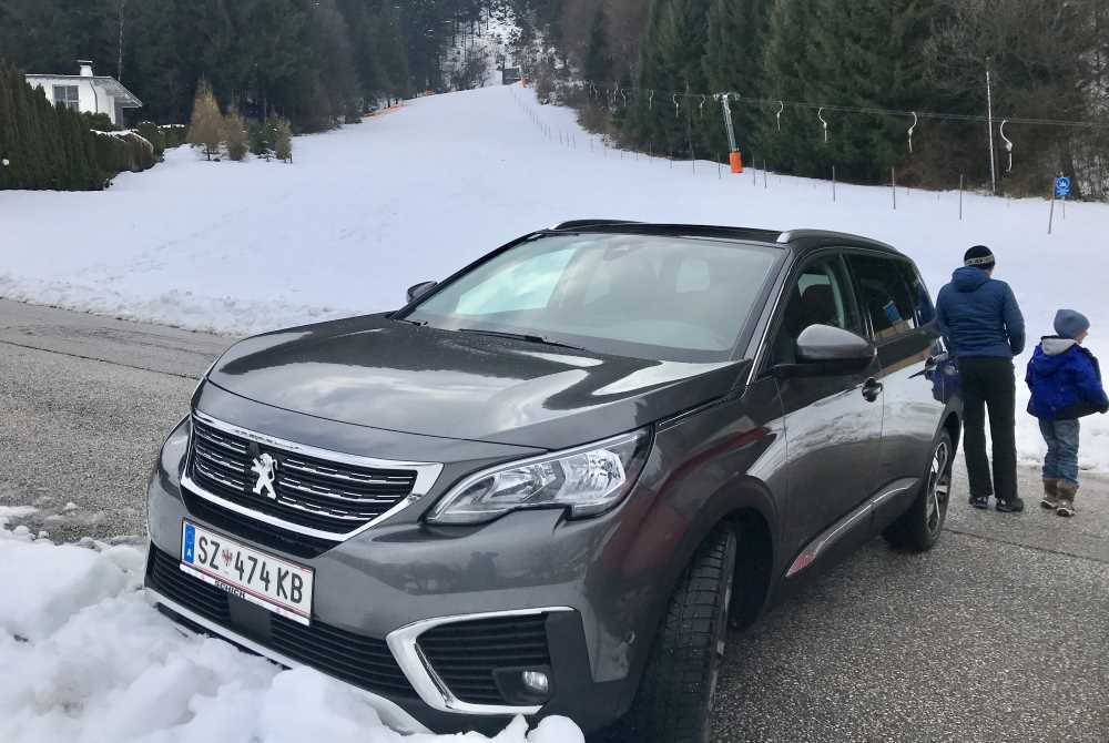 Am Parkplatz zur Winterwanderung von Strass nach Maria Brettfall ist auch ein kleiner Kinderlift 