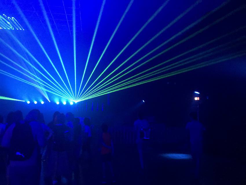 Das ist die Lasershow im Phänomenta