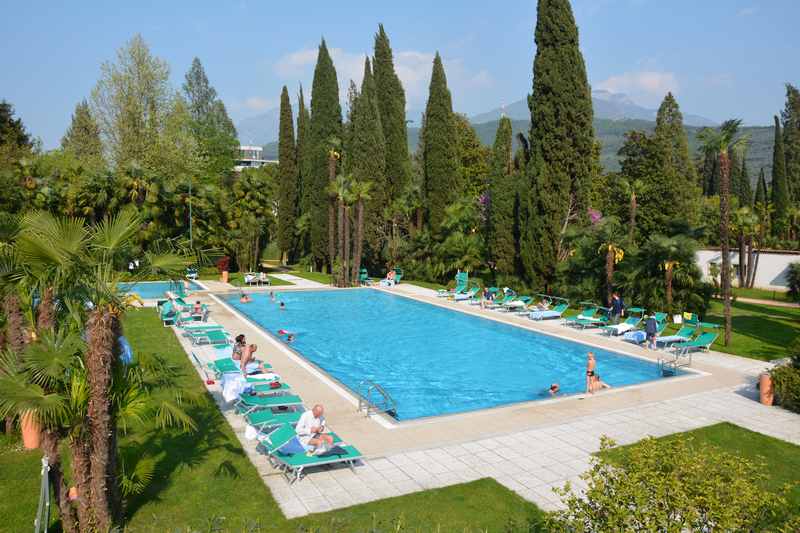 Familienhotel Gardasee mit Pool