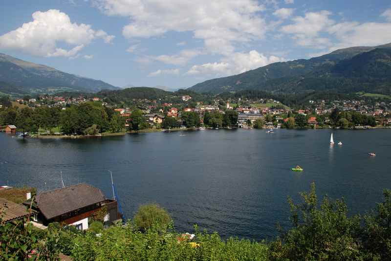 Millstätter See Radtour - mit Blick auf das Nordufer