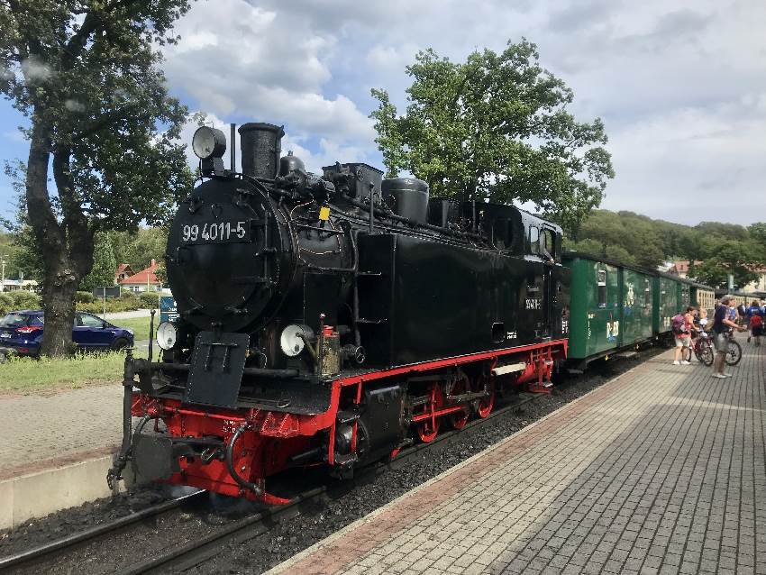 Rasender Roland - die bekannte Schmalspurbahn ist eine Attraktion und eines der Top Rügen Ausflugsziele