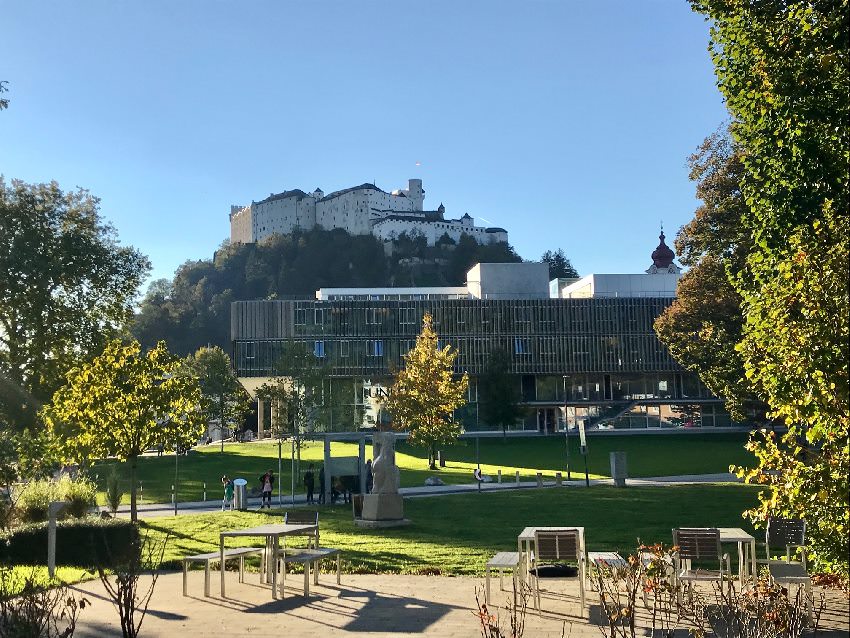 Ausflugsziele Salzburg mit Kindern - der Blick auf die Festung Hohensalzberg