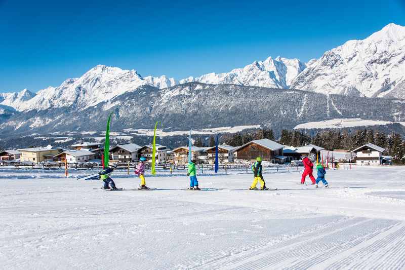 Der Schwannerlift Weerberg als Familienskigebiet nahe Innsbruck 