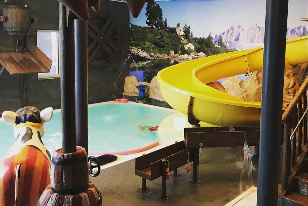 Alpenhof Meransen - ein Familienhotel mit Schwimmbad und Rutsche