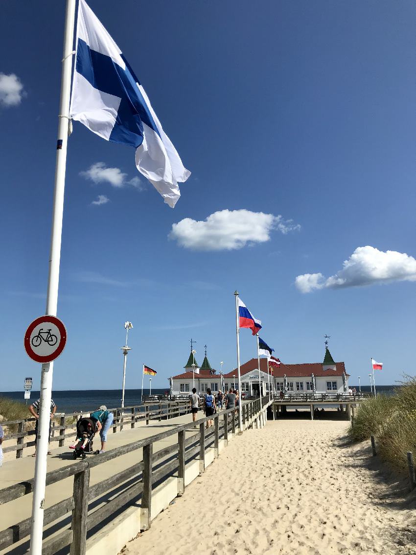 Das Haus auf der Seebrücke Ahlbeck ist ein Restaurant