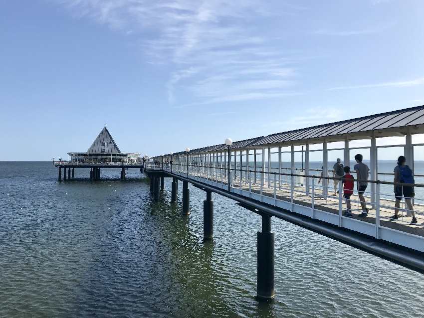 Vom Strand Heringsdorf auf die Seebrücke Heringsdorf - mit über 500 Metern Länge