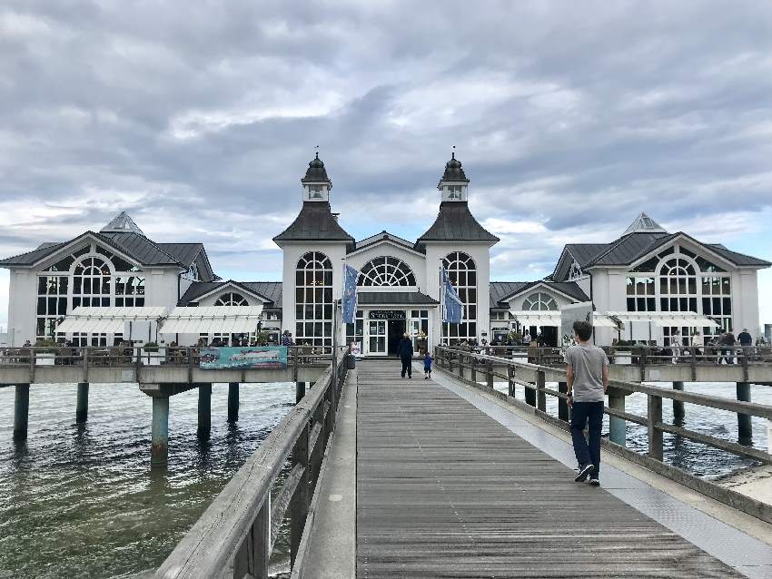 Eines der Wahrzeichen der Insel: Die Seebrücke Sellin