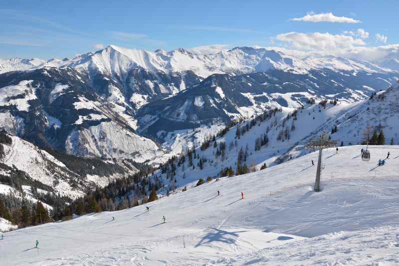  Skigebiet Rauris mit Kindern: Der Panoramablick über die Salzburger Berge 