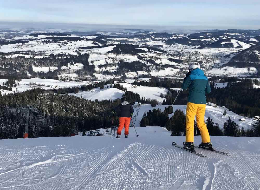 Skiurlaub mit Kindern Allgäu: Kostenloser Skipass in der Skiarena Steibis in Oberstaufen 