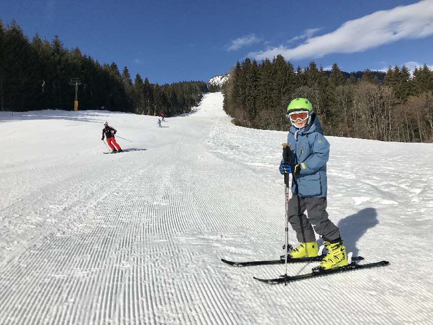 Skiurlaub mit Kindern - samt Skipass und Halbpension