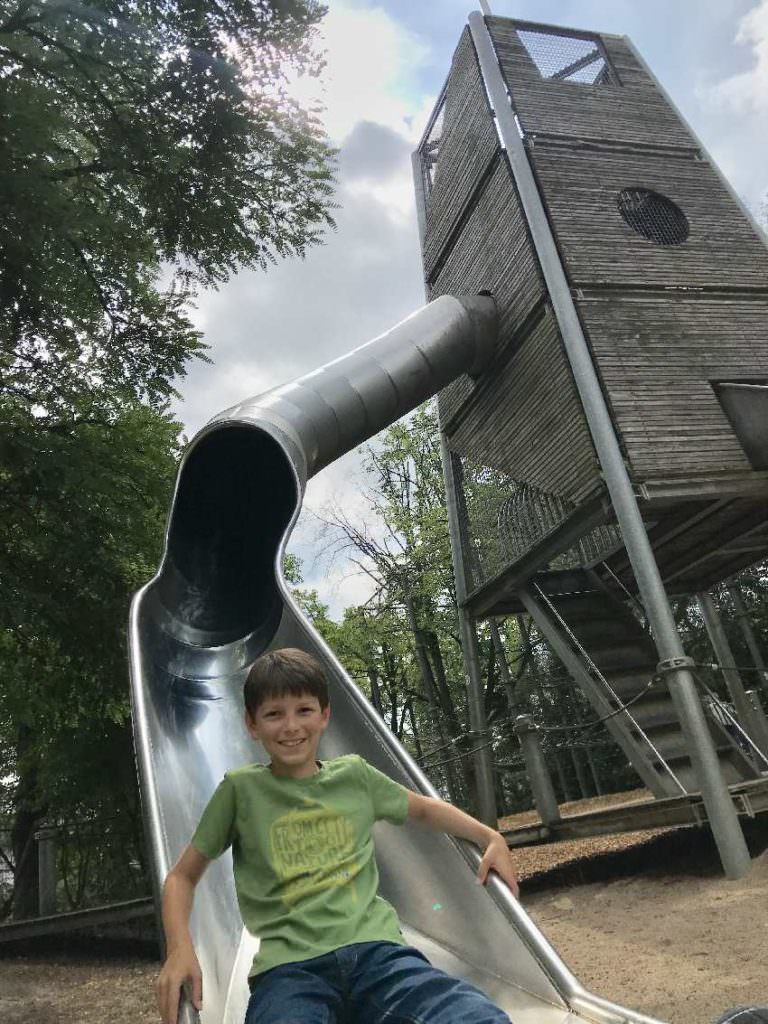 Familienhotel Bayern: Auf der Festung Rosenberg in Kronach übernachten - und auf diesem Spielplatz spielen