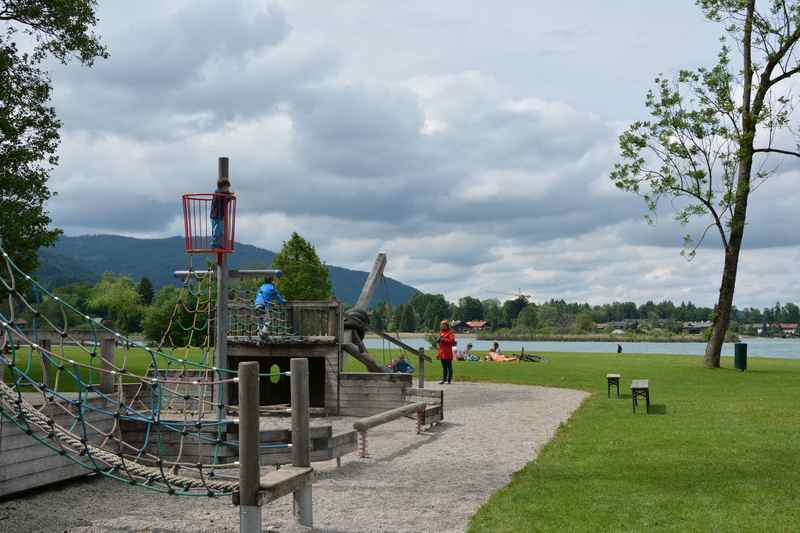 Der Spielplatz Nummer 2 auf unserer Tegernsee Wanderung mit Kinderwagen