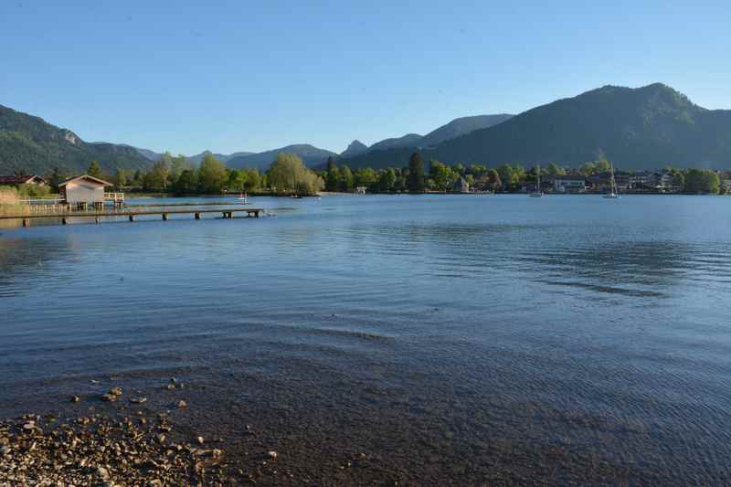 Der blaue Tegernsee im Familienurlaub mit Kindern 