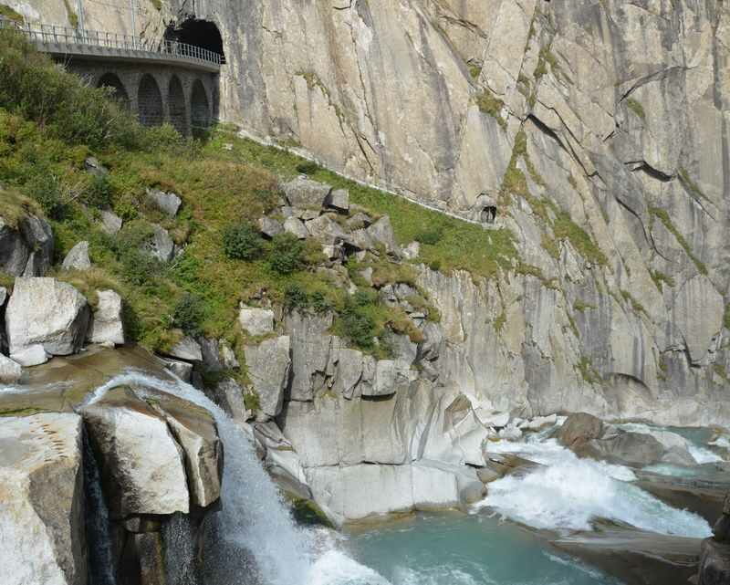  Ausflug mit Kindern zur Teufelsbrücke und der Schöllenenschlucht 