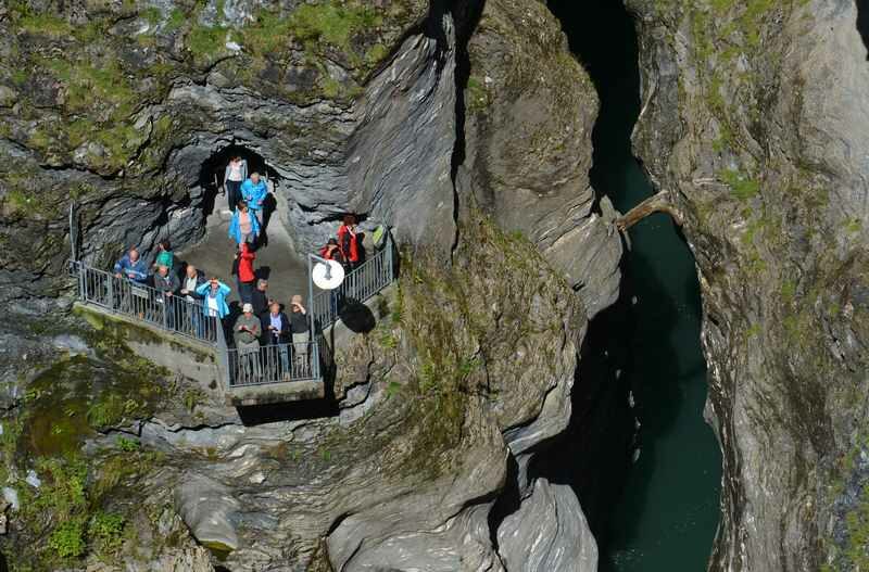  Die schönsten Schluchten in der Schweiz: Rheinschlucht, Via Mala, Schöllenenschlucht mit Teufelsbrücke? 