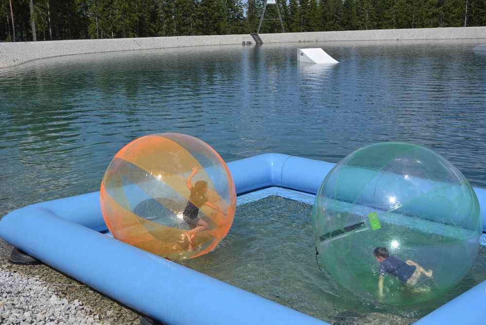 Das hätte uns interessiert: Walking Wasserball, leider war an diesem Tag so viel los auf der Bürgeralpe