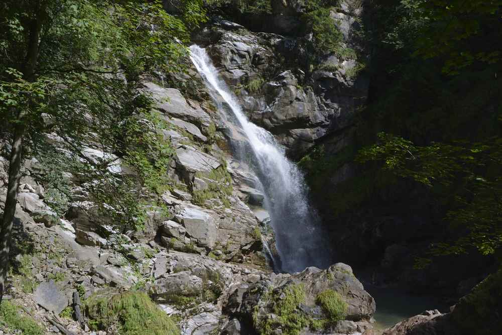 Einer der Wasserfälle in der Groppensteinschlucht