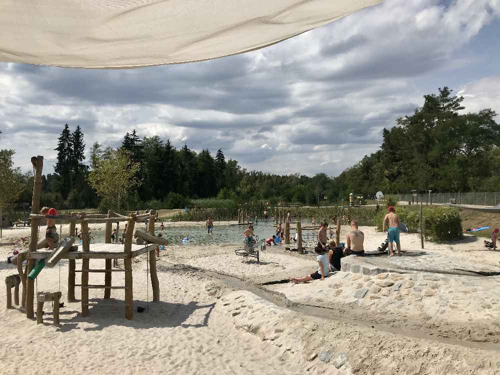 Wasserspielplatz in Bayern - Erlebnispark Wasser - Fisch - Natur nahe Regensburg