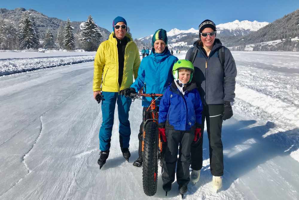 Weissensee Winterurlaub mit Kindern ohne Ski: Eislaufen, Fatbiken, ...