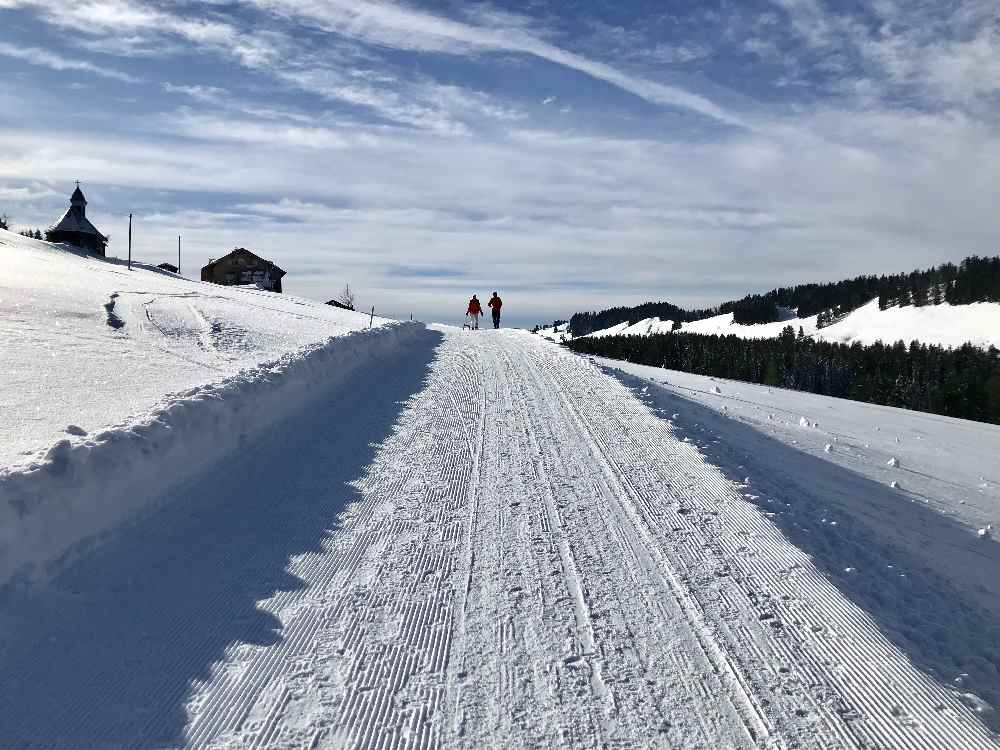 Winterwandern Oberstaufen - so schön ist der Winterurlaub im Allgäu ohne Ski 