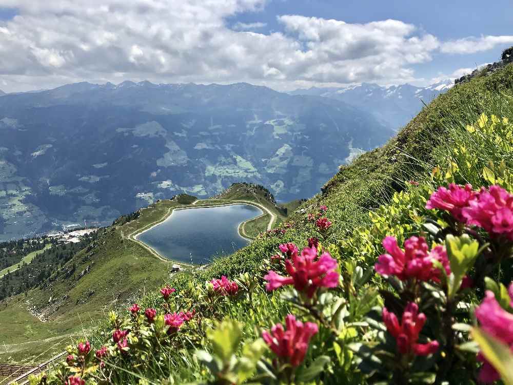 Die schönen Berge in Kaltenbach - auch das ist Familienurlaub Zillertal mit Kindern