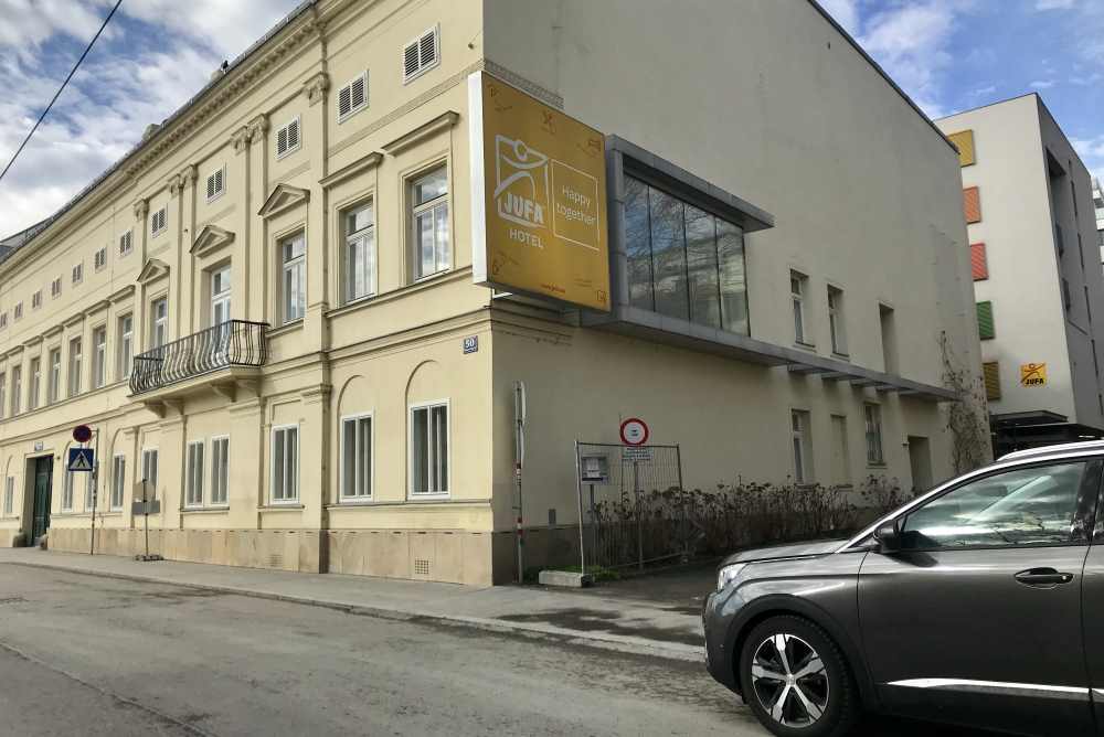 Mit dem Auto ins Familienhotel Wien