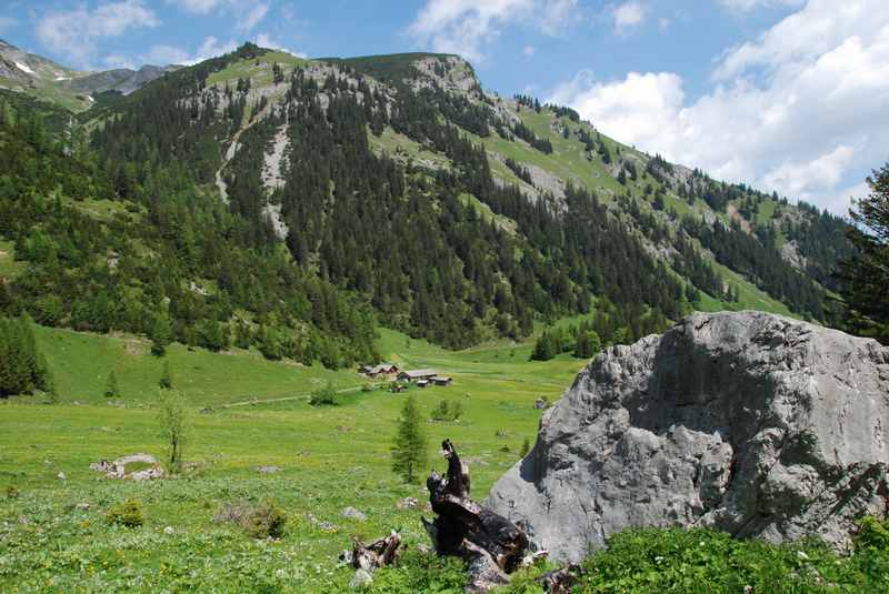 Wandern Brand mit Bergidylle und viel Ruhe, in Vorarlberg nahe der Schweiz